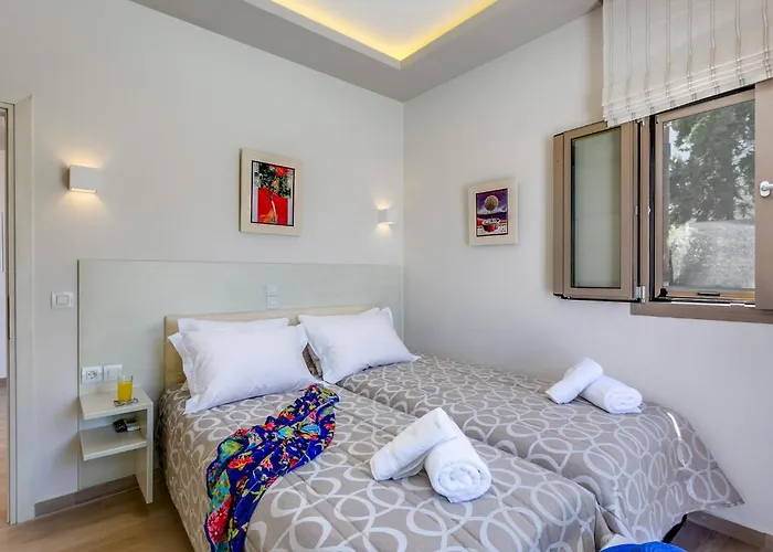 Luxury Crete Marina Mare 3 Bedroom Private Pool Villa *